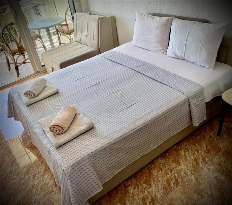 Apartmani Neda Bane Petrovac 外观 照片