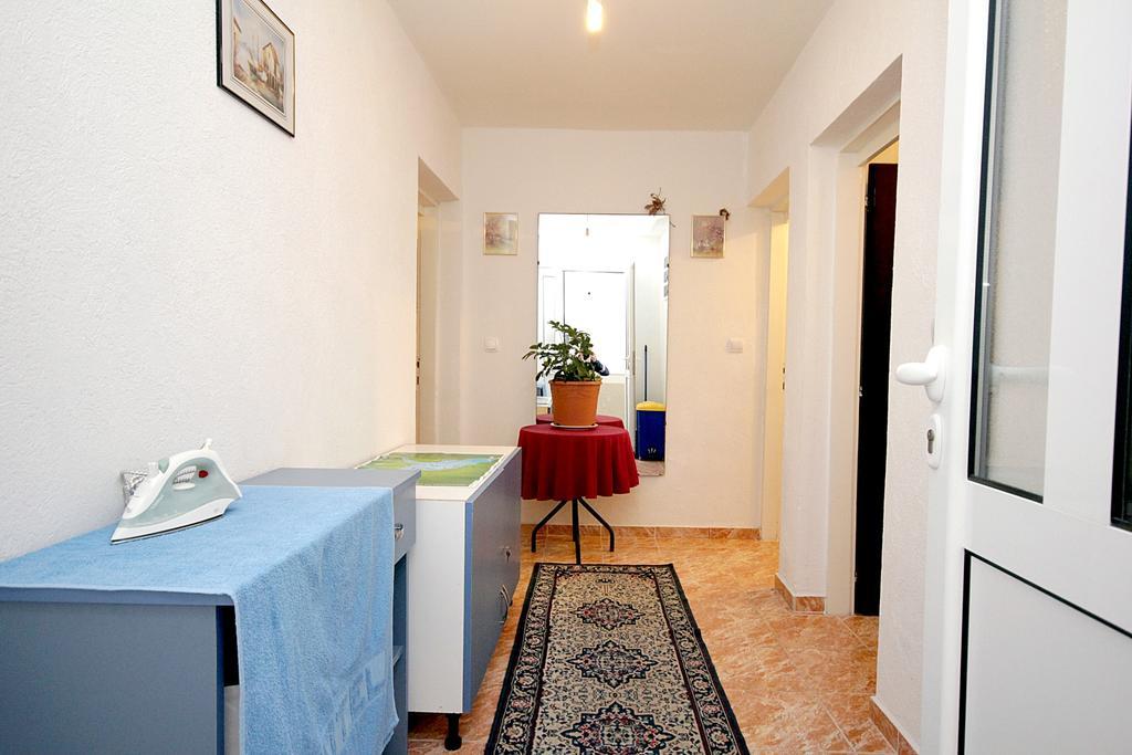 Apartmani Neda Bane Petrovac 外观 照片