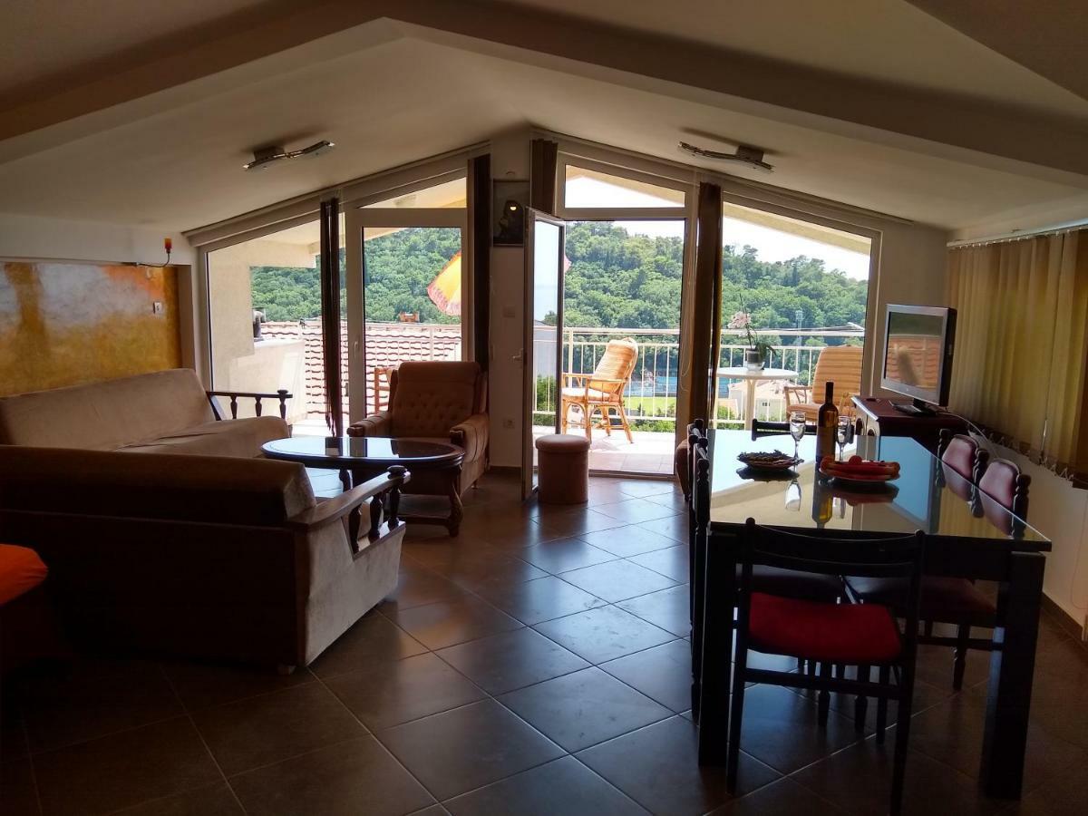 Apartmani Neda Bane Petrovac 外观 照片